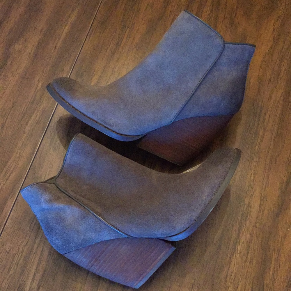 Very Volatile Grey Ankle Bootie